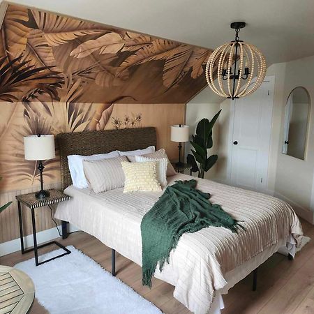 Estrella Glamping Hotel Caraquet Exterior photo