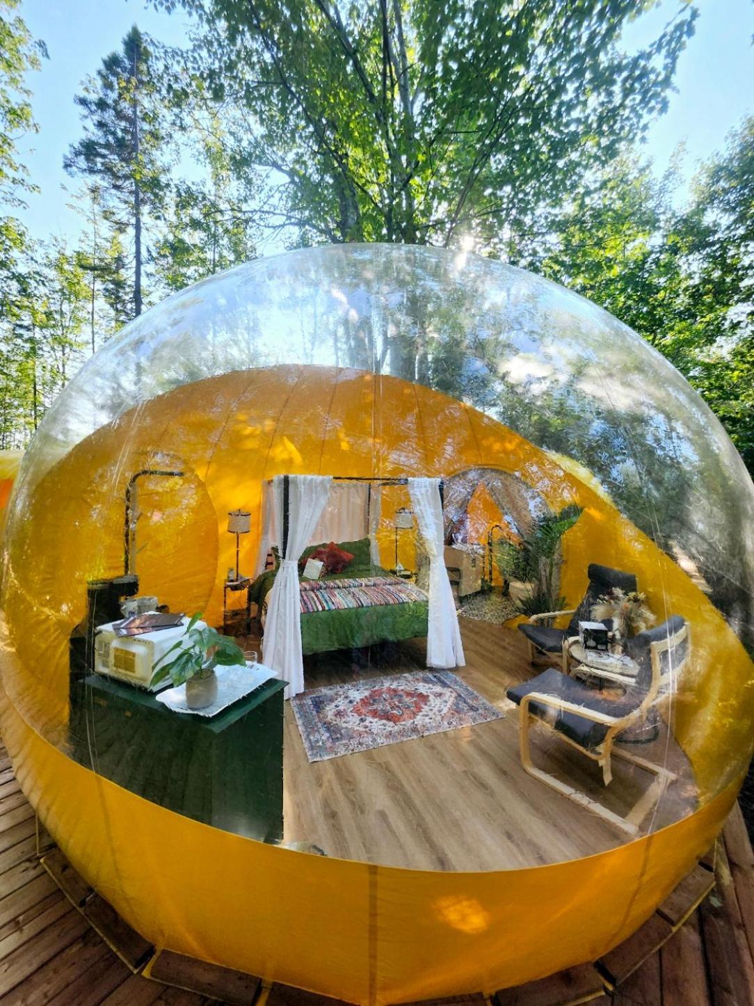 Estrella Glamping Hotel Caraquet Exterior photo